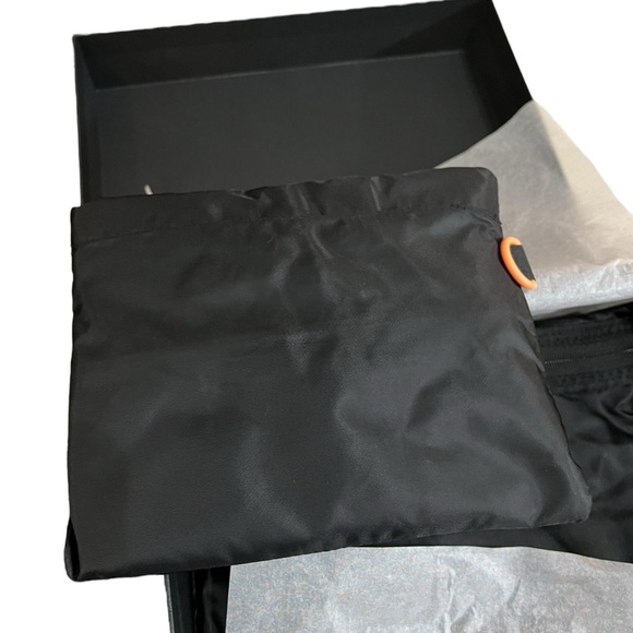 NEW Marriott Bonvoy Travel Essentials Gift Set Elite Members Exclusive - Picture 14 of 15